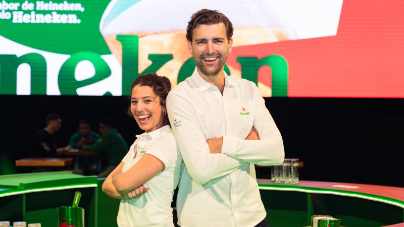 Heineken lleva la experiencia de un perfecto servido a través de sus maestros cerveceros holandeses