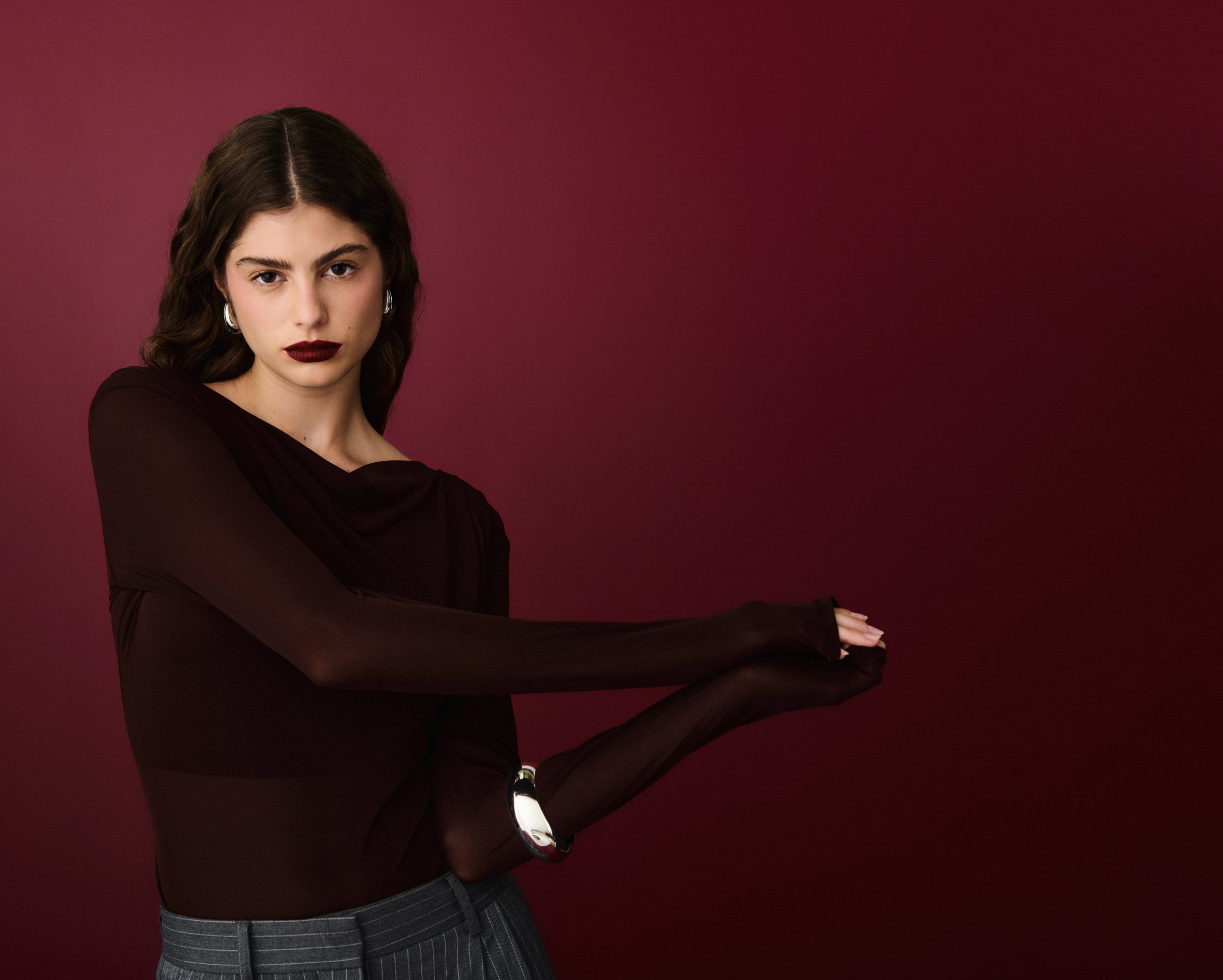 Ripley enciende la temporada con “Cherry Red”, su nueva colección en colaboración con Nina Ricci