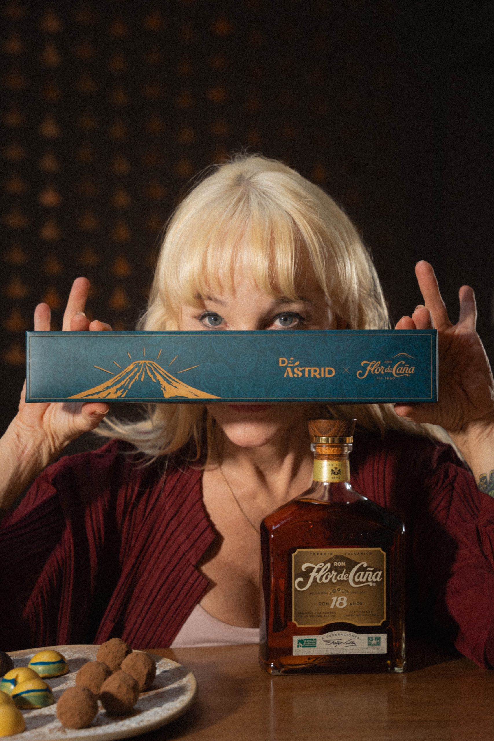 Flor de Caña y De Astrid presentan una co-creación exclusiva por el Día de la Madre