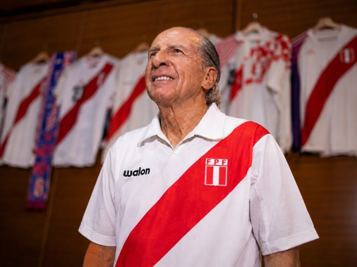 Conoce las camisetas más legendarias de Perú en los Mundiales