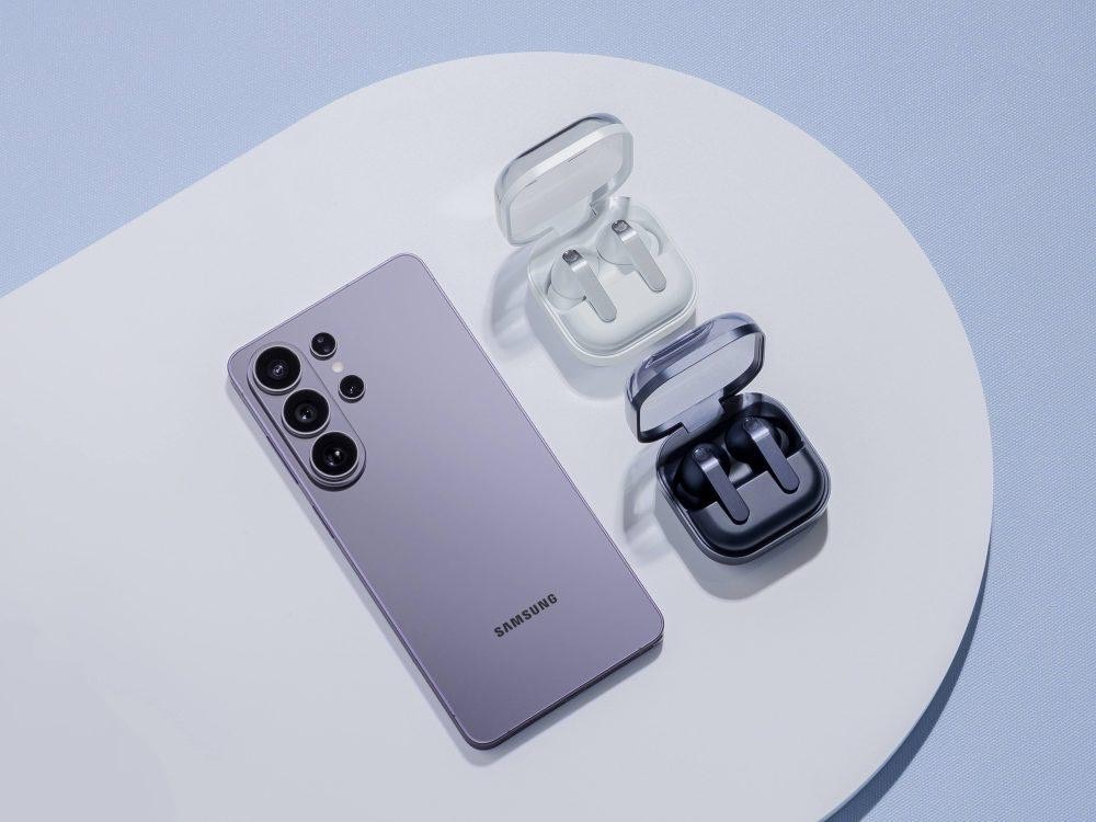 Escapada de fin de semana: Dispositivos indispensables para transformar tu rutina con el Galaxy S26 Ultra y Buds4 Pro
