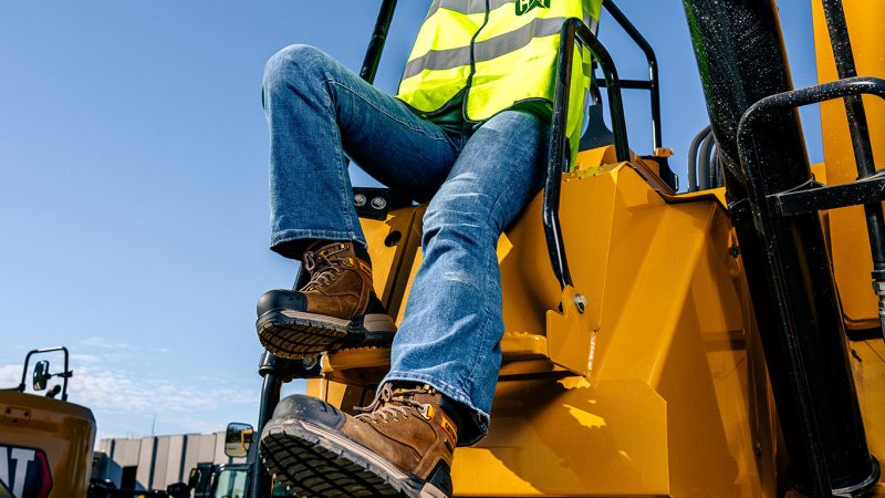 Mujeres que pisan fuerte: cómo están transformando la industria y redefiniendo el estilo cotidiano