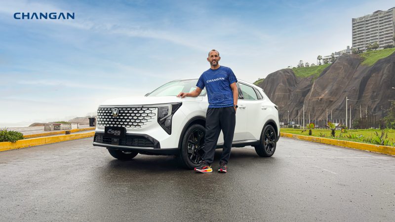 CHANGAN PERÚ PRESENTA A FUTBOLISTA Y EMPRESARIO HERNÁN BARCOS COMO SU NUEVO EMBAJADOR DE MARCA 