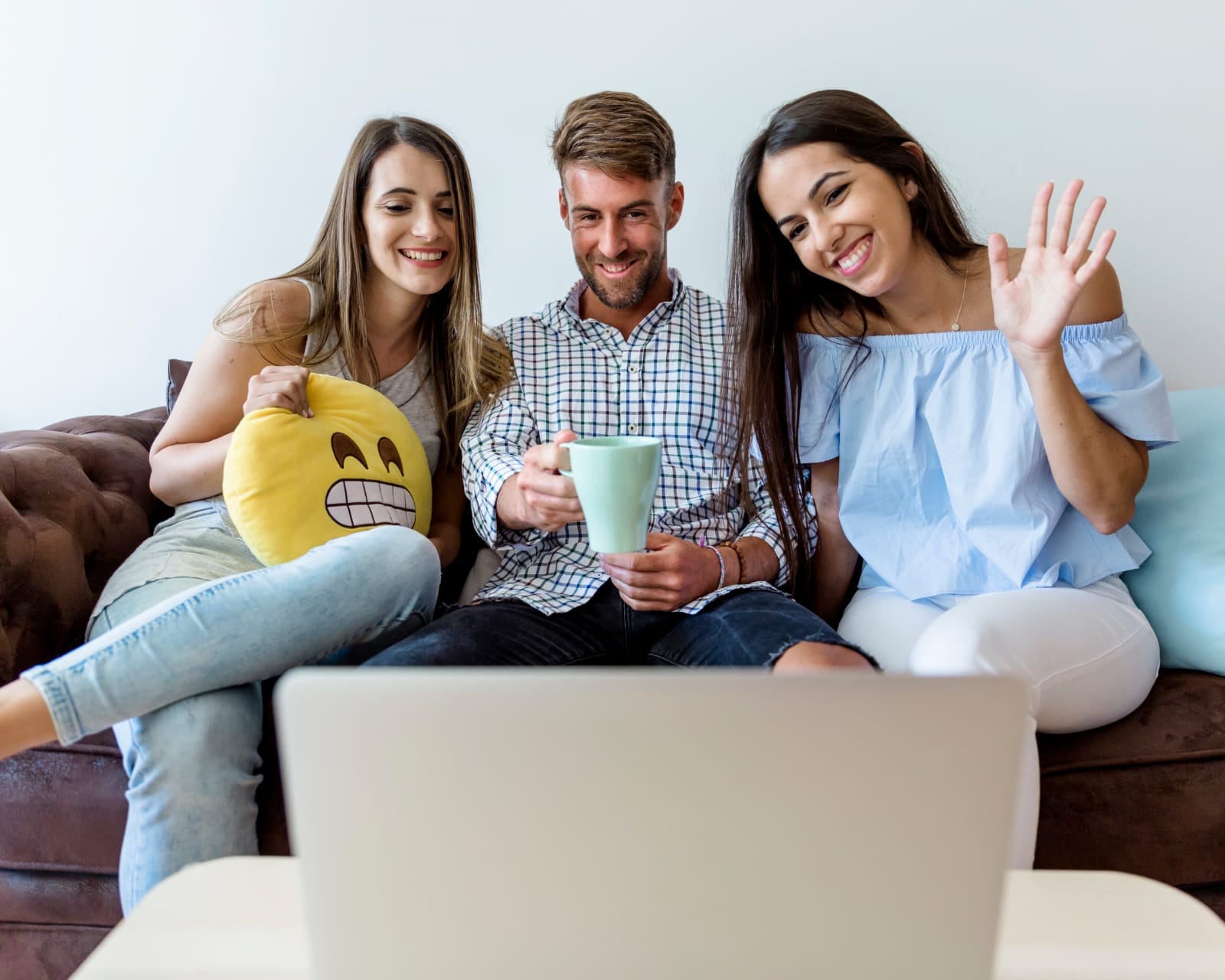 Día Mundial de las Redes Sociales: el auge del consumo de contenido digital impulsa la demanda por una mejor experiencia de conectividad