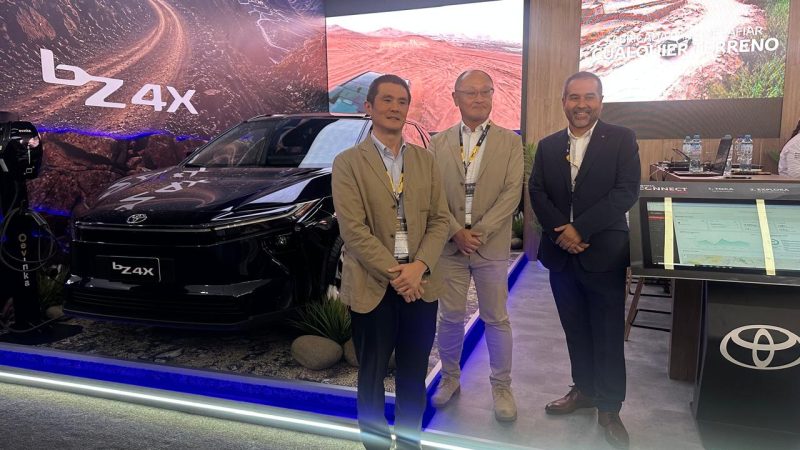 Toyota del Perú presenta en Expomina 2026 la Hilux y la bZ4X, dos propuestas para las nuevas necesidades de movilidad en minería