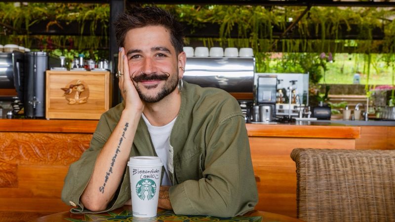 Starbucks® se une a Camilo para celebrar los rituales que conectan el café y la música