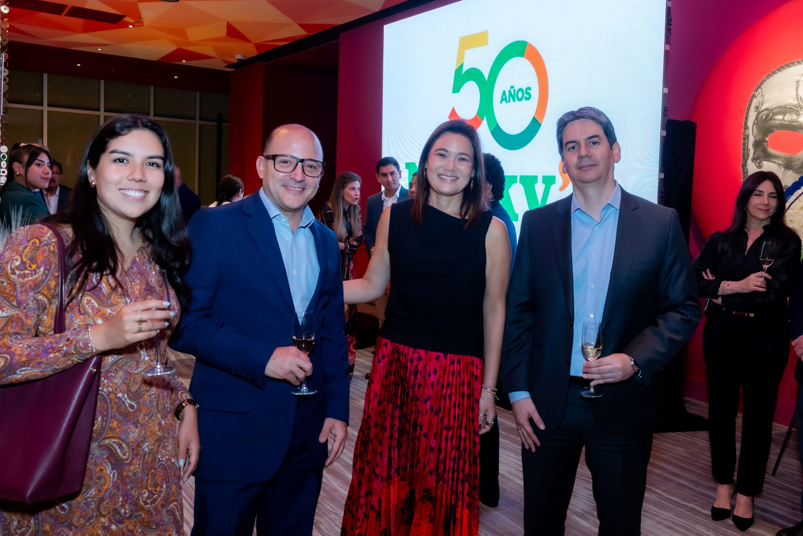 NORKY’S CUMPLE 50 AÑOS: DE EMPRENDIMIENTO FAMILIAR A UNA CADENA CON MÁS DE UN CENTENAR DE LOCALES Y MÁS DE 2,500 COLABORADORES