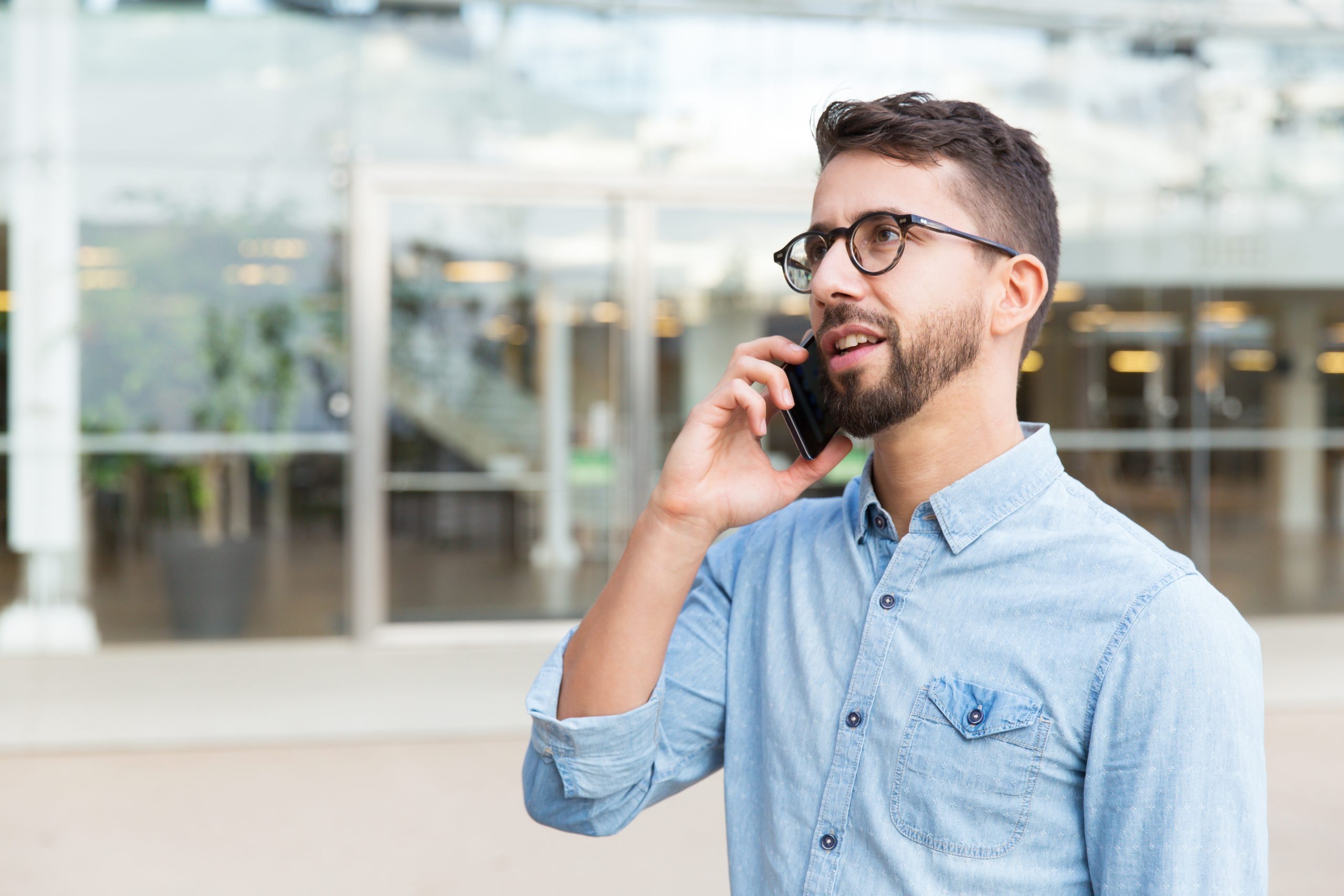 ¿Quieres aprovechar los datos 5G ilimitados? Siete aspectos que debes revisar antes de elegir un operador