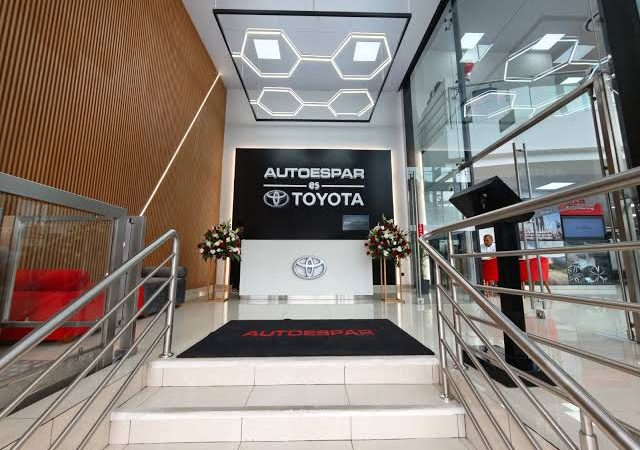 TOYOTA DEL PERÚ AVANZA EN LAMODERNIZACIÓN DE SU RED CON UNA RENOVADA SEDE DE SU CONCESIONARIO AUTOESPAR SAN LUIS