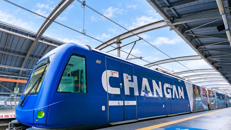 CHANGAN, SE CONVIERTE EN LA PRIMERA FIRMA AUTOMOTRIZ EN INTERVENIR UN TREN