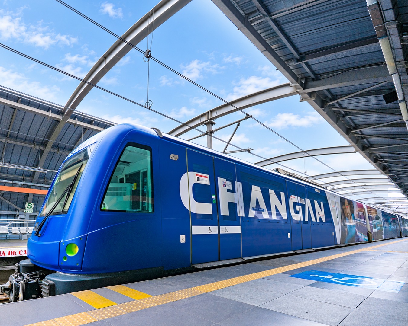 CHANGAN, SE CONVIERTE EN LA PRIMERA FIRMA AUTOMOTRIZ EN INTERVENIR UN TREN