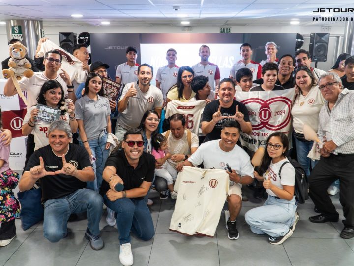 Jetour llevó a los hinchas de Universitario a vivir una noche junto a sus ídolos en “La Noche de las Estrellas” 